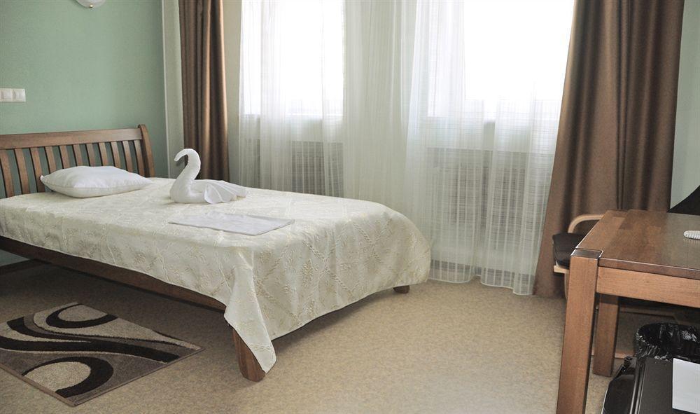 Hotel An-2 Charkov Buitenkant foto