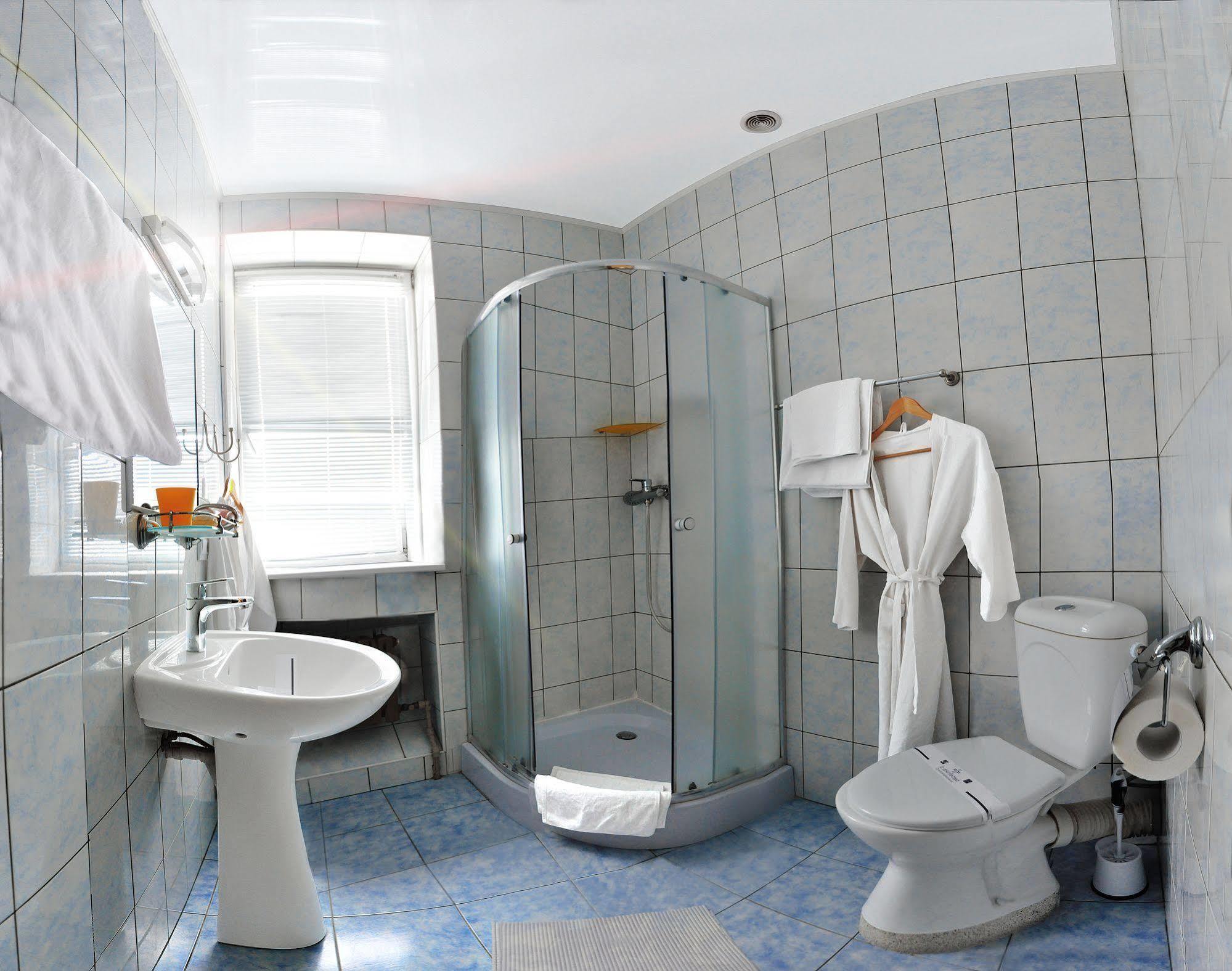 Hotel An-2 Charkov Buitenkant foto